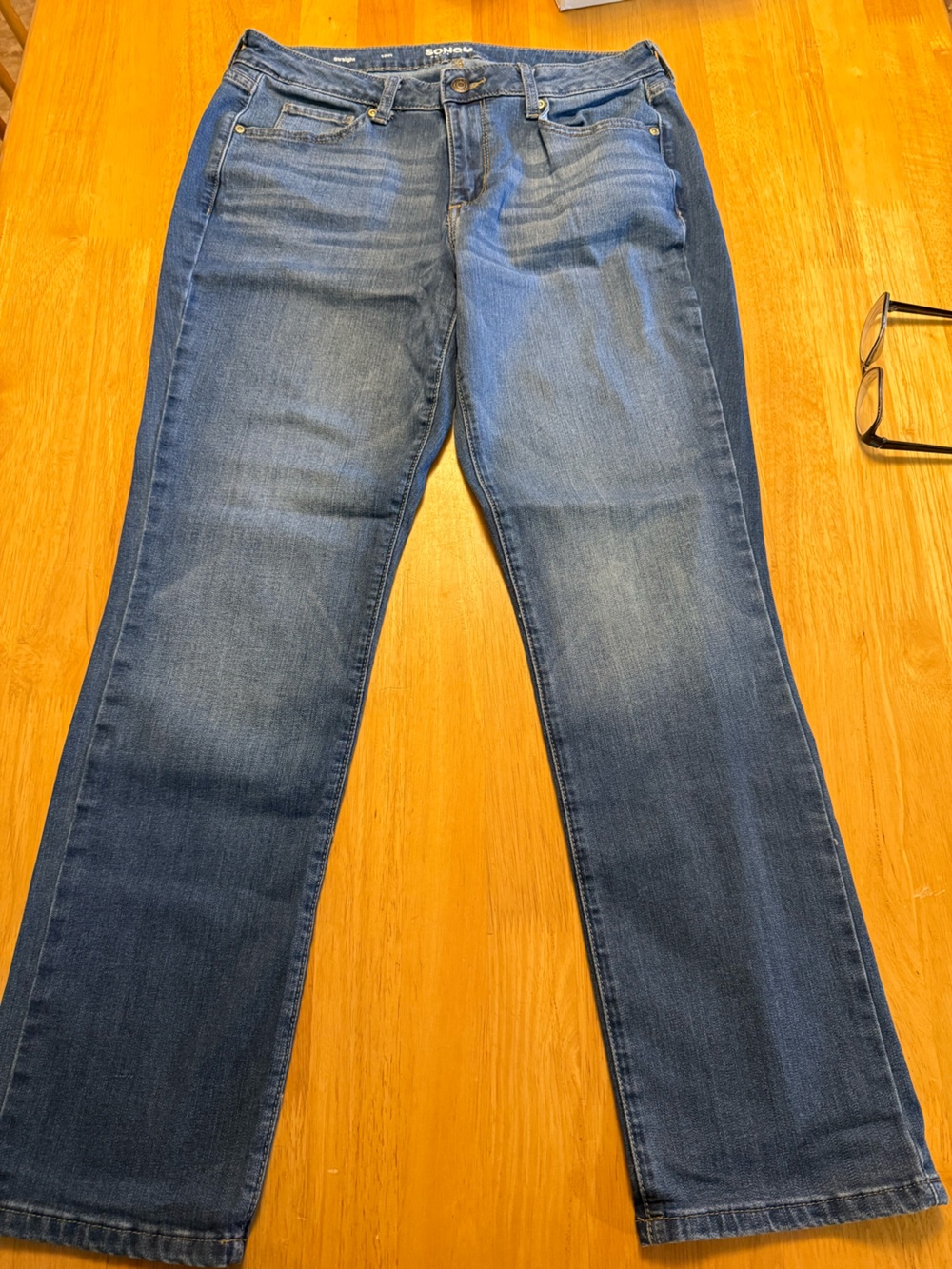 Sonoma Blue Straight-Leg Women's Jeans